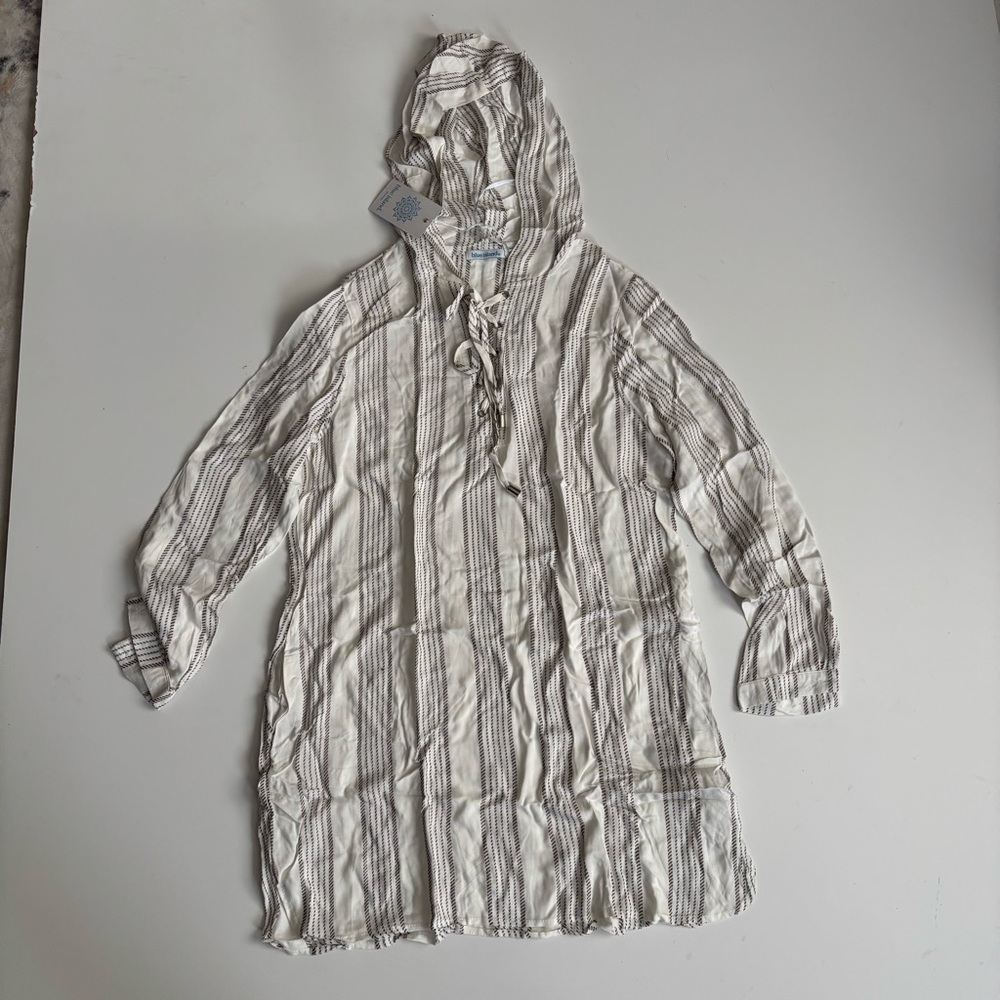 Blue Island Beach Long Sleeve Hooded Cream Cover Up - S - NWT